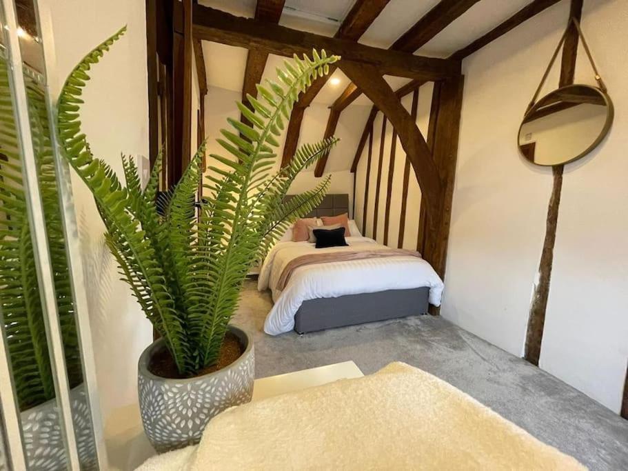 Rural Country Suites - Judge'S Lodge East Grinstead Exterior foto