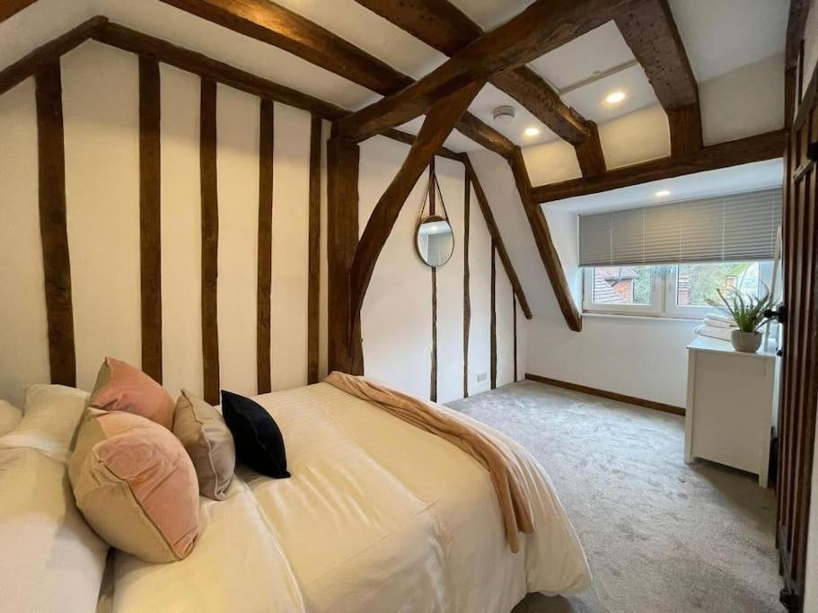 Rural Country Suites - Judge'S Lodge East Grinstead Exterior foto