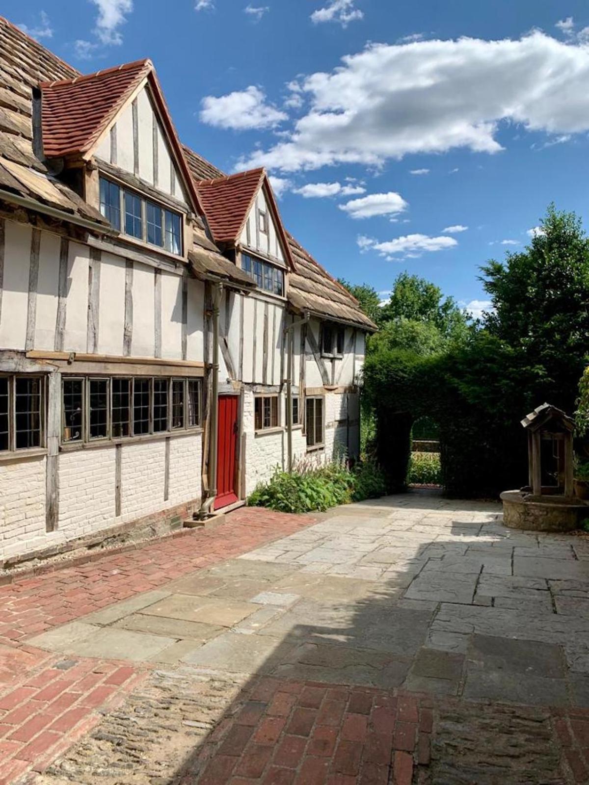 Rural Country Suites - Judge'S Lodge East Grinstead Exterior foto